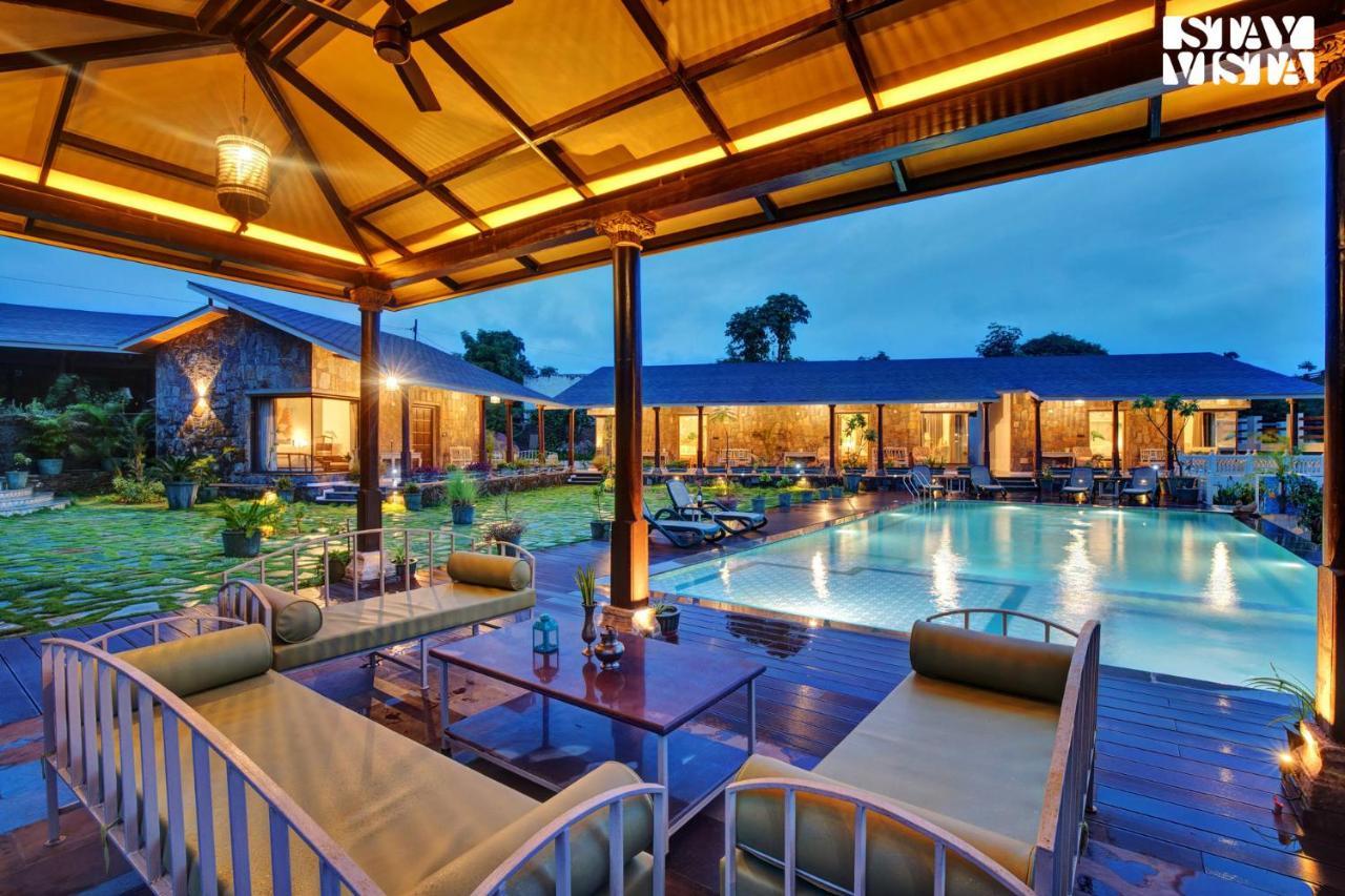 Stayvista'S The Earthen Boutique - City Escape With Spacious Pool, Terrace, Lawn & Indoor-Outdoor Games Udaipur Exterior photo